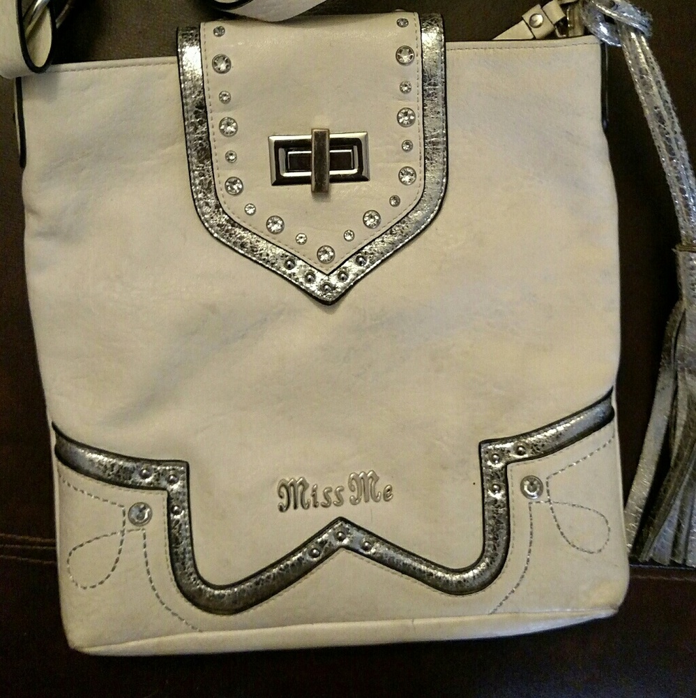 Miss Me crossbody